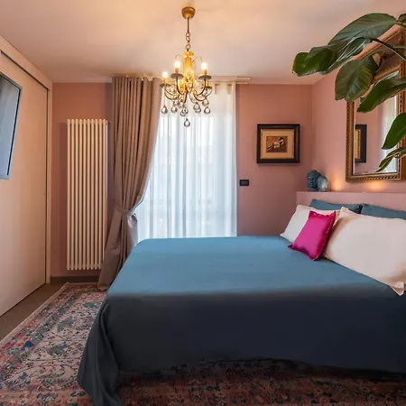 La Lupa Ferienhaus La Morra